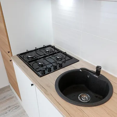 New & Cozy In Ghencea + Netflix * Bucharest