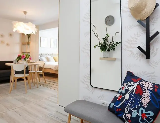 New & Cozy In Ghencea + Netflix * Bükreş