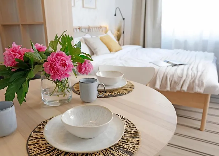 New & Cozy In Ghencea + Netflix * Bükreş