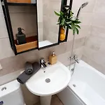 New & Cozy In Ghencea + Netflix Apartamento *