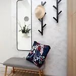 New & Cozy In Ghencea + Netflix アパート