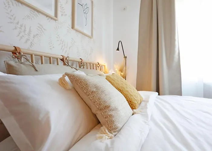 Apartment New & Cozy In Ghencea + Netflix
