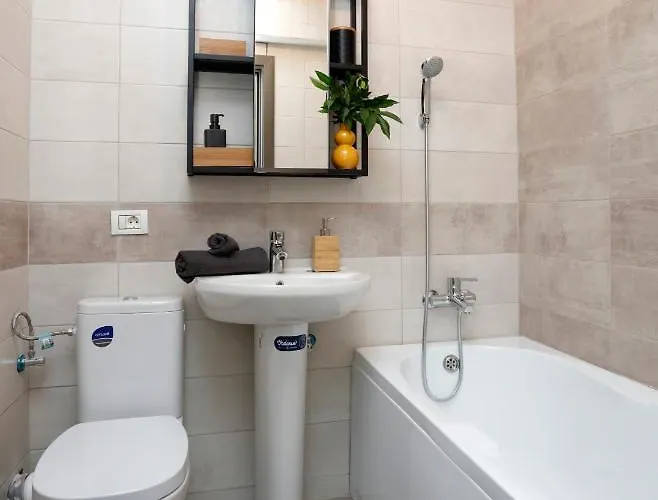 Apartment New & Cozy In Ghencea + Netflix *
